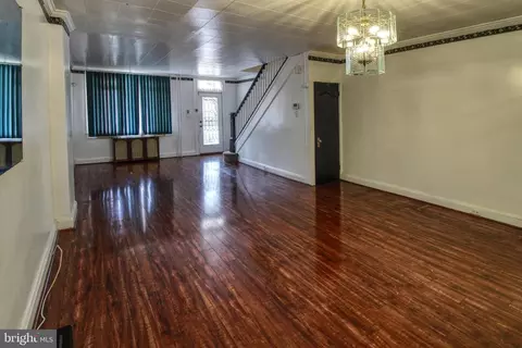 Living - 2828 Pelham Ave, Baltimore, MD 21213 photo 1 of 2