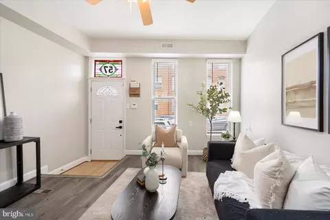 57 E Heath St, Baltimore, MD 21230 photo 6