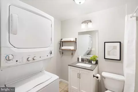 57 E Heath St, Baltimore, MD 21230 photo 15