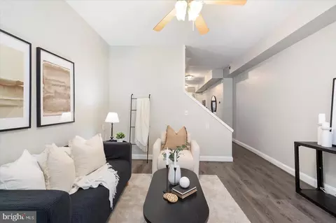 57 E Heath St, Baltimore, MD 21230 photo 9