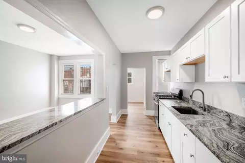 Entry Way - 3003 Kentucky Ave, Baltimore, MD 21213 photo 3 of 5
