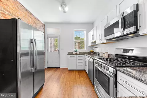 Kitchen - 3353 Beech Ave, Baltimore, MD 21211 photo 2 of 5