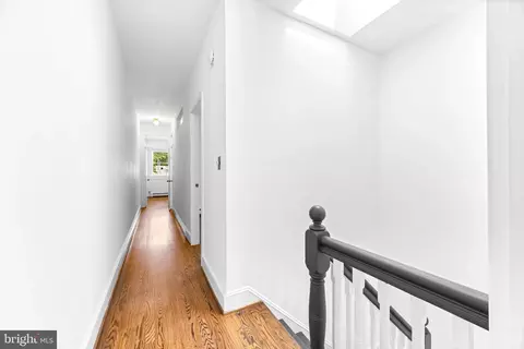 Entry Way - 3353 Beech Ave, Baltimore, MD 21211 photo 5 of 5