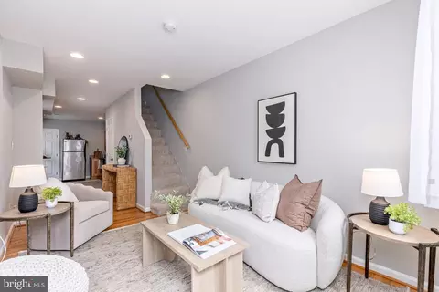 305 S Castle St S, Baltimore, MD 21231