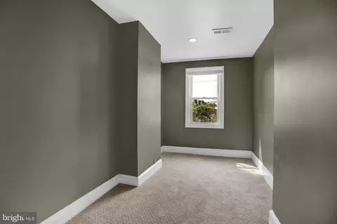 Bedroom - 503 W 27th St, Baltimore, MD 21211 photo 2 of 2