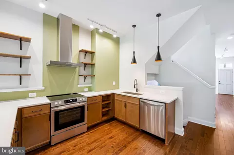 439 E 22nd St, Baltimore, MD 21218 photo 11