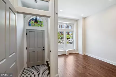 439 E 22nd St, Baltimore, MD 21218 photo 5