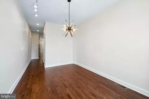 439 E 22nd St, Baltimore, MD 21218 photo 34