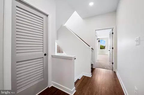 439 E 22nd St, Baltimore, MD 21218 photo 18