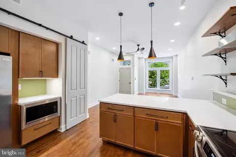 439 E 22nd St, Baltimore, MD 21218 photo 13