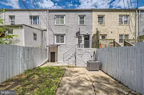 Exterior - 5106 Pembridge Ave, Baltimore, MD 21215 photo 1 of 3