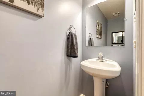 Bath - 3111 Tilden Dr, Baltimore, MD 21211 photo 1 of 4