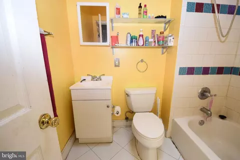 3820 Dolfield Ave, Baltimore, MD 21215 photo 10
