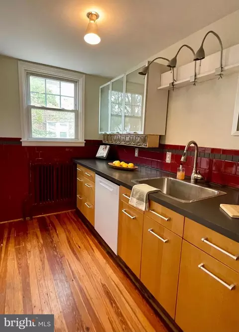 909 Mckewin Ave, Baltimore, MD 21218 photo 10