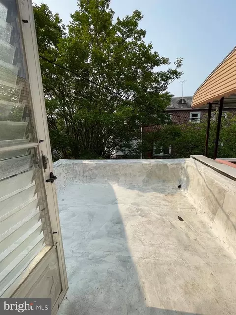 909 Mckewin Ave, Baltimore, MD 21218 photo 23