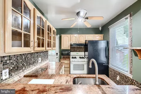5919 Sefton Ave, Baltimore, MD 21214 photo 12
