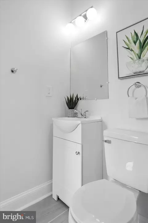Bath - 706 E 33rd St, Baltimore, MD 21218 photo 6 of 6