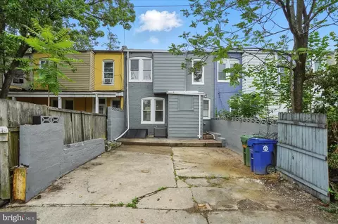Exterior - 706 E 33rd St, Baltimore, MD 21218 photo 3 of 3