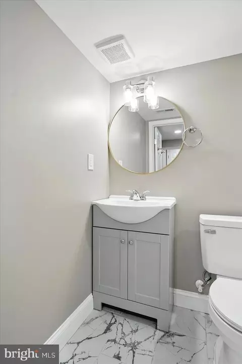 Bath - 706 E 33rd St, Baltimore, MD 21218 photo 1 of 6