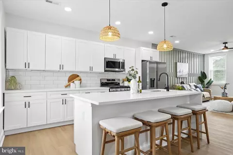 Kitchen - 706 E 33rd St, Baltimore, MD 21218 photo 2 of 4
