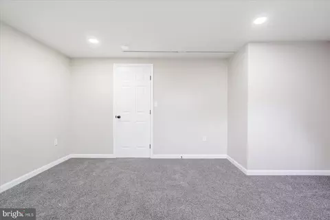 1020 Wicklow Rd, Baltimore, MD 21229 photo 35