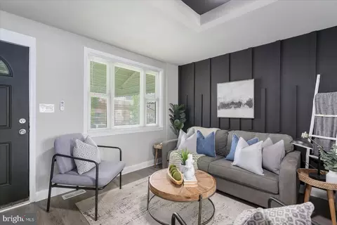 1020 Wicklow Rd, Baltimore, MD 21229 photo 4