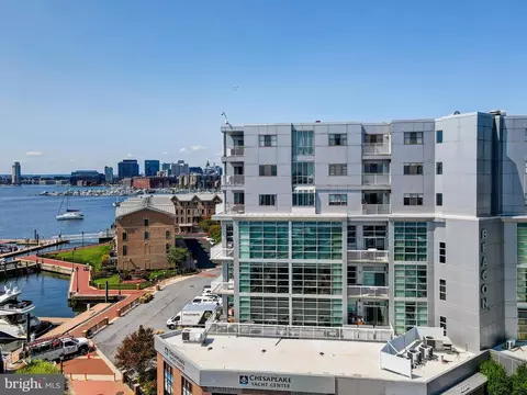 View/Area - 2702 Lighthouse Pt E #638, Baltimore, MD 21224 photo 18 of 19