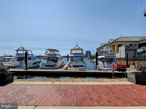 Exterior - 2702 Lighthouse Pt E #638, Baltimore, MD 21224 photo 11 of 11