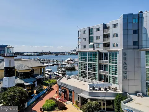 View/Area - 2702 Lighthouse Pt E #638, Baltimore, MD 21224 photo 17 of 19