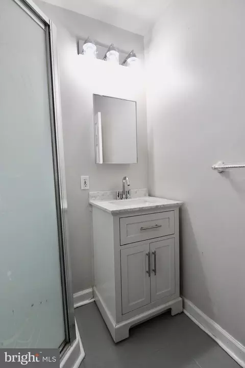 Bath - 434 E 28th St, Baltimore, MD 21218 photo 1 of 5