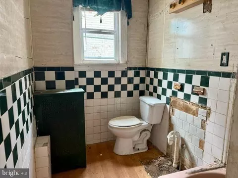 Bath - 5016 Belair Rd, Baltimore, MD 21206 photo 1 of 1