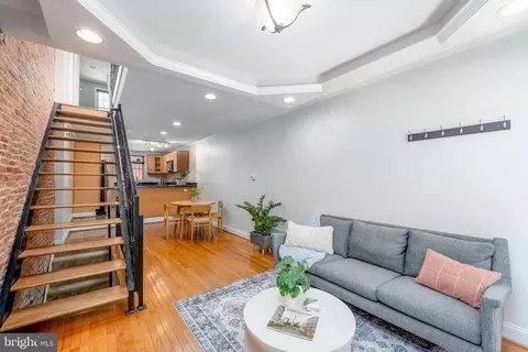 230 N Port St, Baltimore, MD 21224