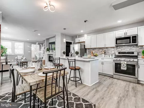 Kitchen - 3812 Midheights Rd, Baltimore, MD 21215 photo 1 of 5