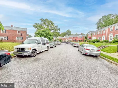 5603 Clearspring Rd, Baltimore, MD 21212 photo 8