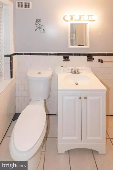 5603 Clearspring Rd, Baltimore, MD 21212 photo 27