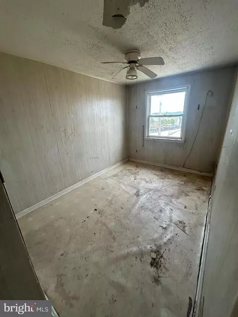 1509 Charlotte Ave, Baltimore, MD 21224 photo 5