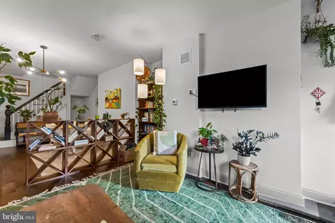 3437 Ash St, Baltimore, MD 21211 photo 6