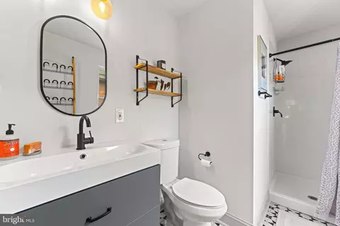 3437 Ash St, Baltimore, MD 21211 photo 33