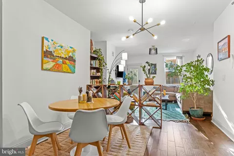 3437 Ash St, Baltimore, MD 21211 photo 9