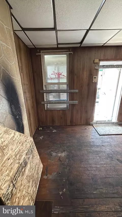 Entry Way - 1902 Ramsay St, Baltimore, MD 21223 photo 1 of 9