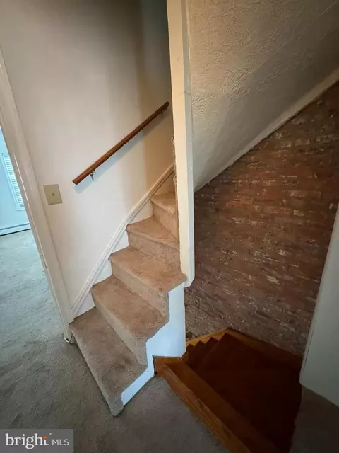 Entry Way - 1008 Stiles St, Baltimore, MD 21202 photo 4 of 5
