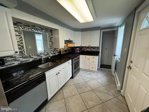 Kitchen - 1008 Stiles St, Baltimore, MD 21202 photo 2 of 6