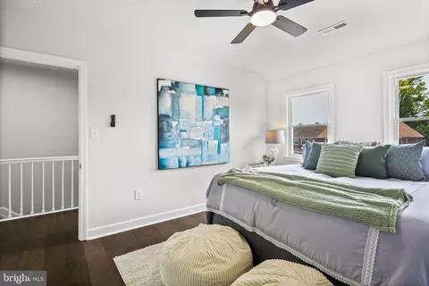 Bedroom - 1324 Kitmore Rd, Baltimore, MD 21239 photo 2 of 4