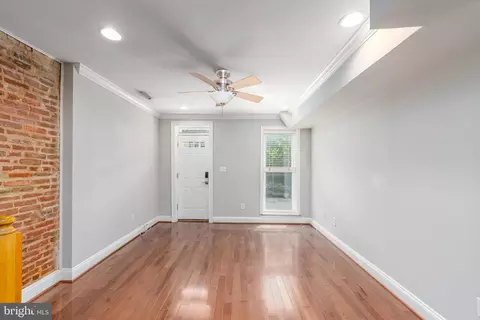 518 Scott St, Baltimore, MD 21230 photo 4