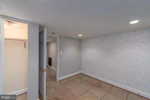518 Scott St, Baltimore, MD 21230 photo 25
