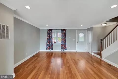 3927 Yolando Rd, Baltimore, MD 21218 photo 7