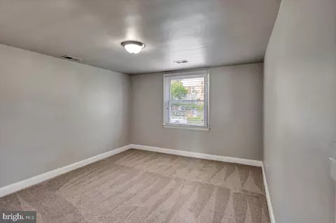 3927 Yolando Rd, Baltimore, MD 21218 photo 23