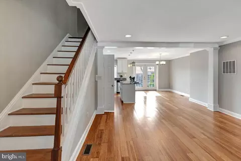 3927 Yolando Rd, Baltimore, MD 21218 photo 5