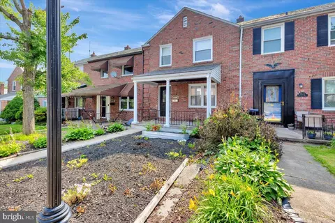 3927 Yolando Rd, Baltimore, MD 21218 photo 2