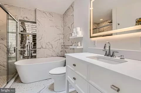 307 Marydell Rd, Baltimore, MD 21229